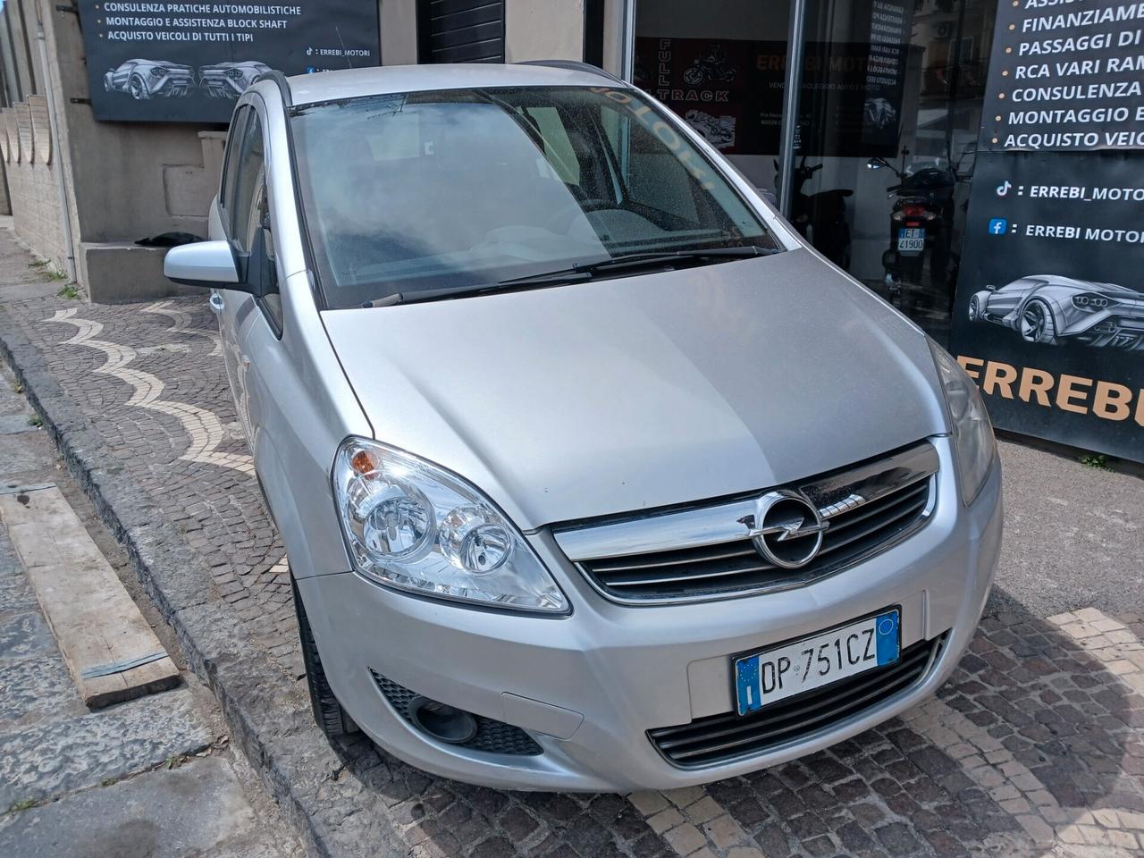 Opel Zafira 1800cc GPL 7 POSTI