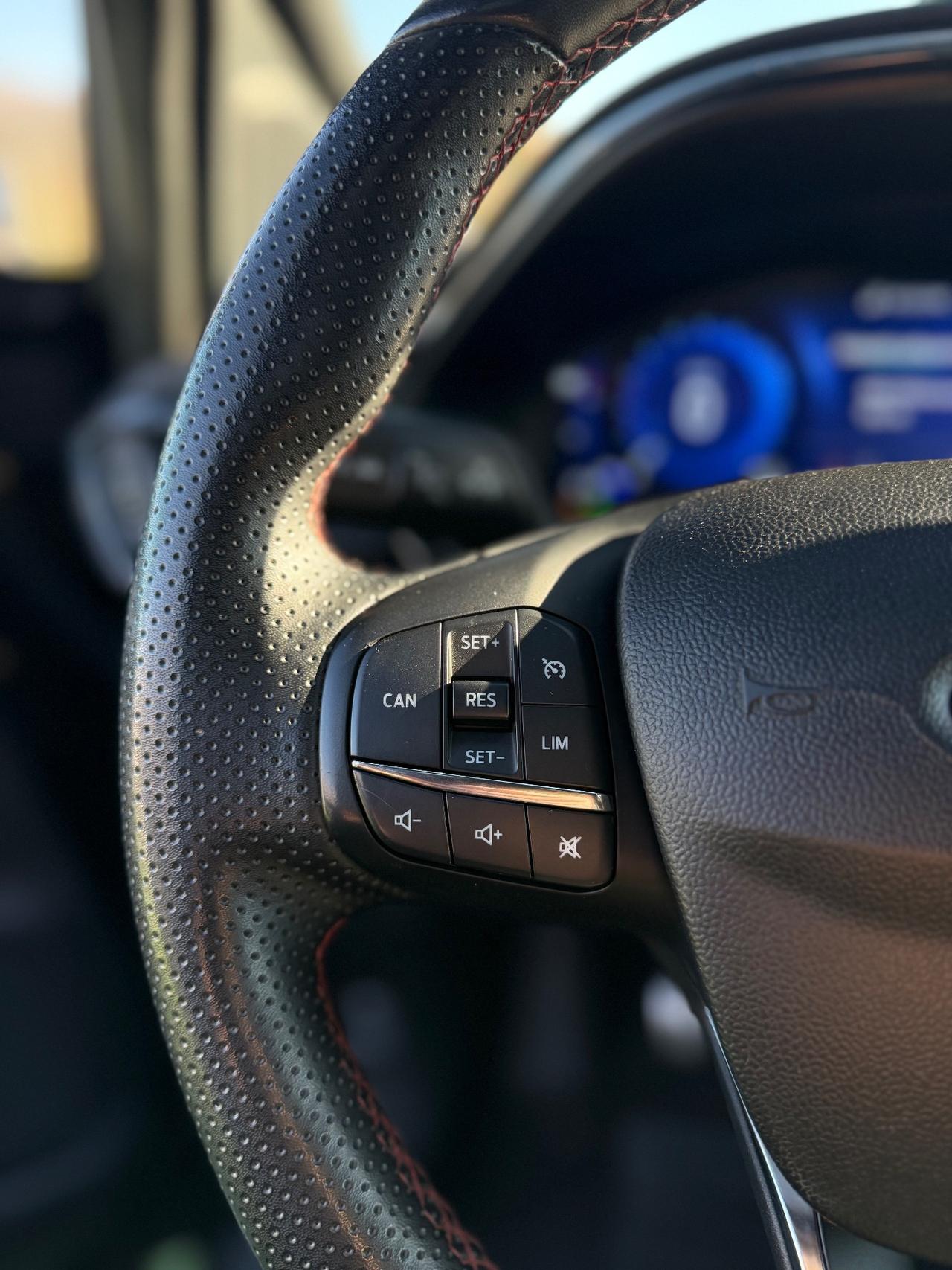 Ford Puma 1.0 EcoBoost Hybrid 125 ST-Line X