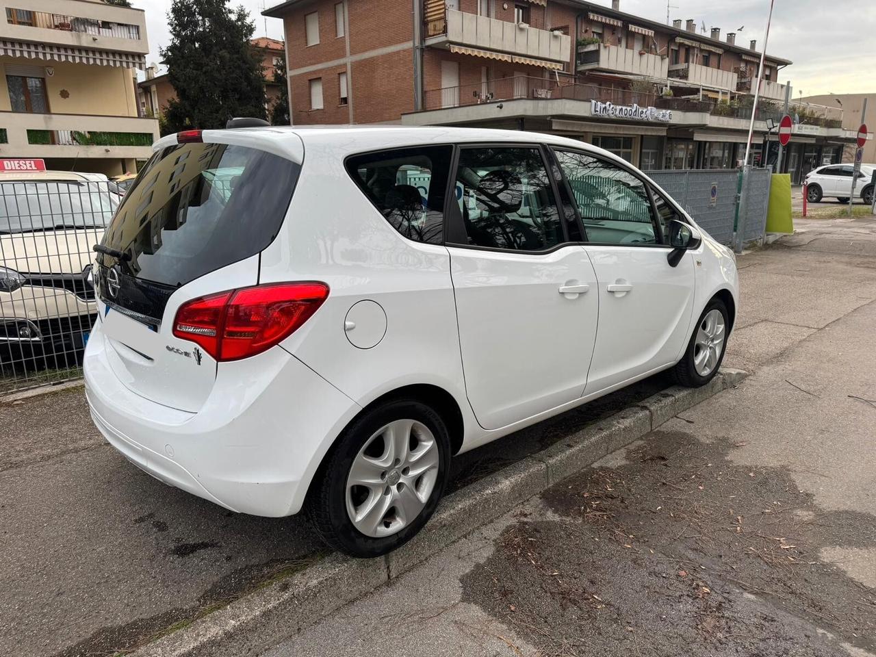 Opel Meriva 1.6 CDTI NEOPATENTATO GARANZIA 12 MESI
