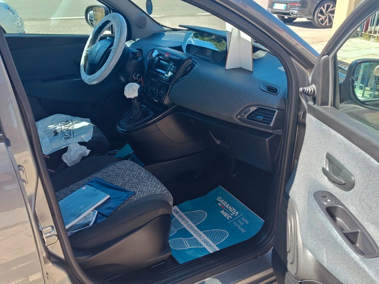 LANCIA YPSILON 1.2 69 CV 5P. GPL ECOCHIC ELEFANTINO BLU