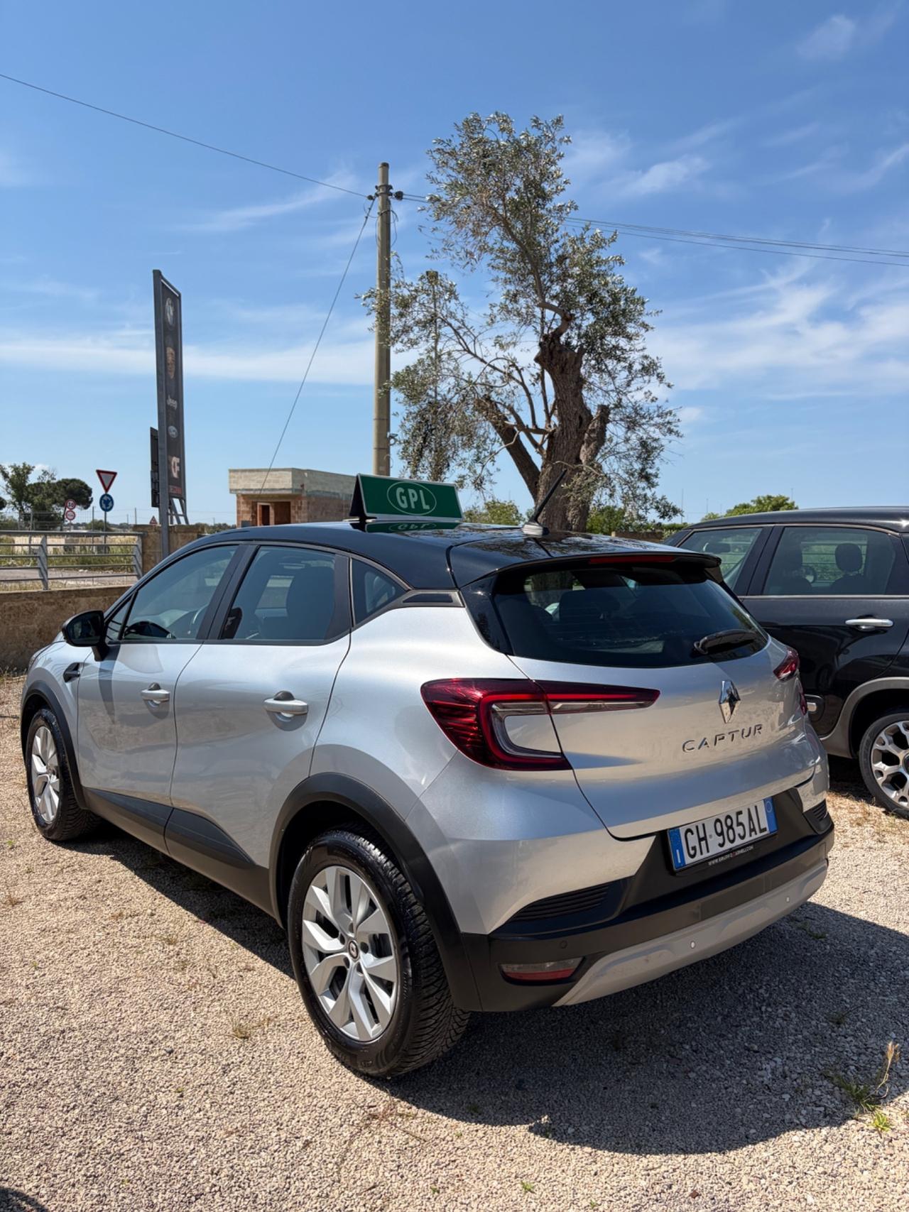 Renault Captur TCe 100 CV GPL FAP Intens full!!!