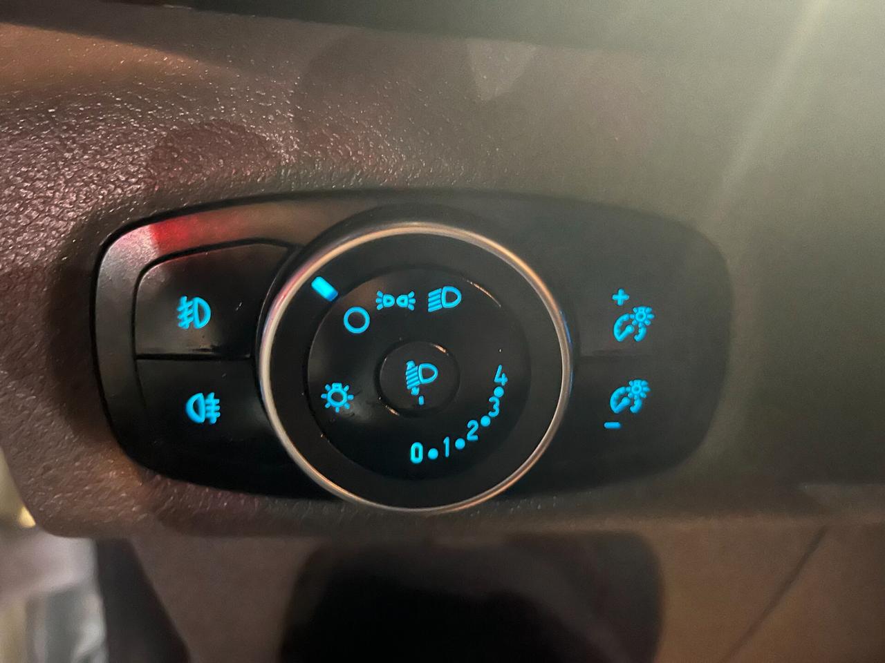 Ford Transit Custom 300 2.0 EcoBlue 130 PC Furgone Trend