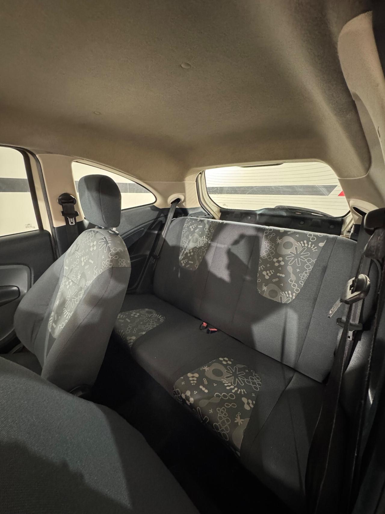 Ford Ka 1.2 8V 69CV Titanium