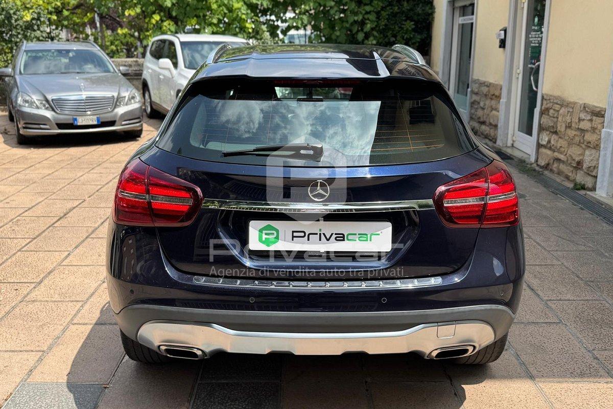 MERCEDES GLA 180 d Automatic Sport
