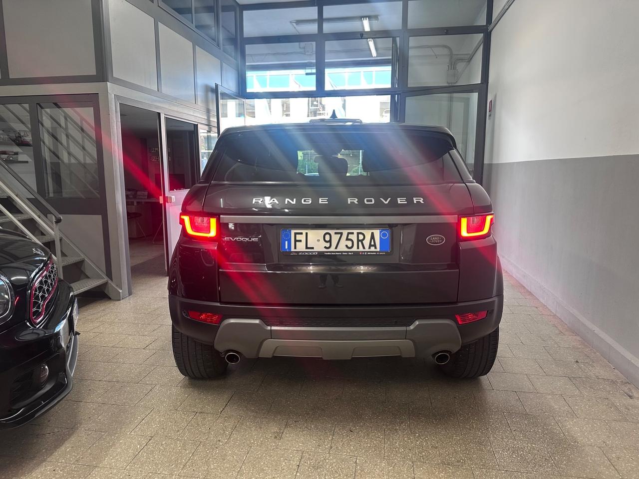 Land Rover Range Evoque 2.0 TD4 180 CV 5p. Autobiography
