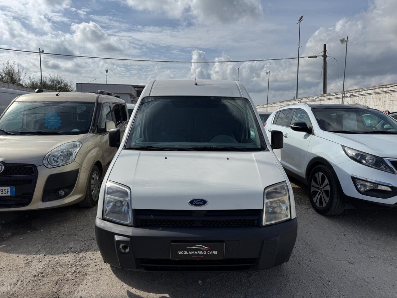 Ford Tourneo Connect “TETTO ALTO”