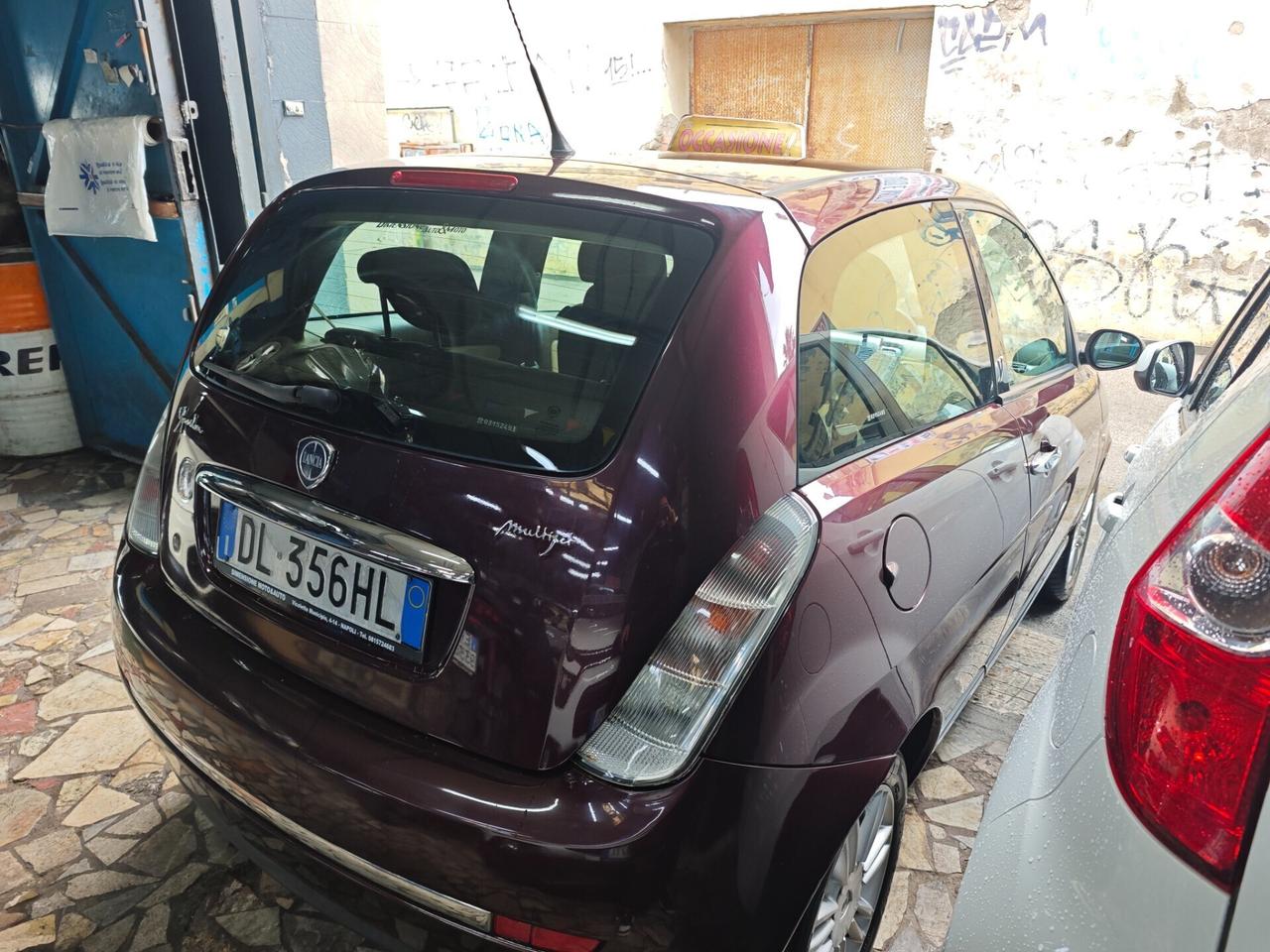 Lancia Ypsilon 1.3 MJT 90 CV Platino