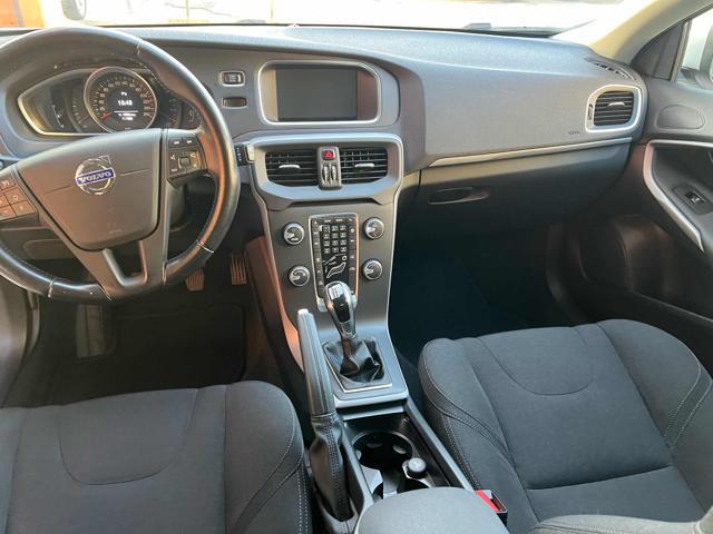 VOLVO V40 D2 1.6 Business Edition