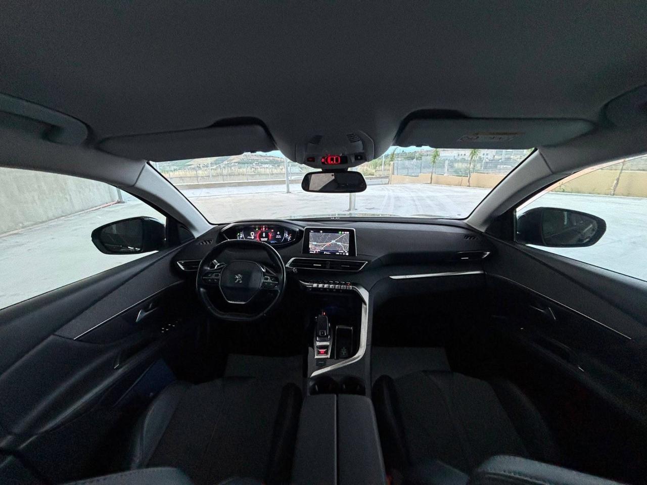 Peugeot 3008 BlueHDi 130 S&S Allure