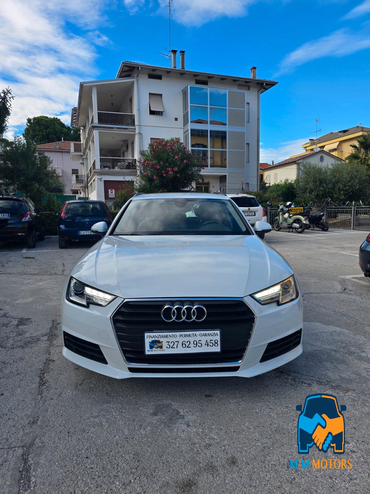 Audi A4 Avant 2.0 tdi Business 150cv s-tronic