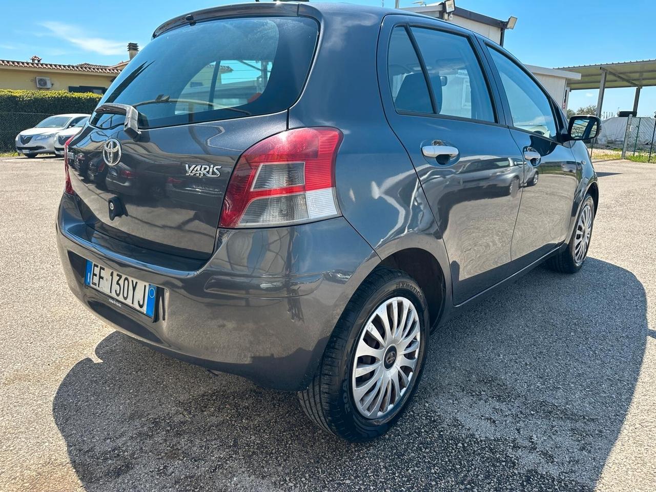 Toyota Yaris 1.0 Benzina