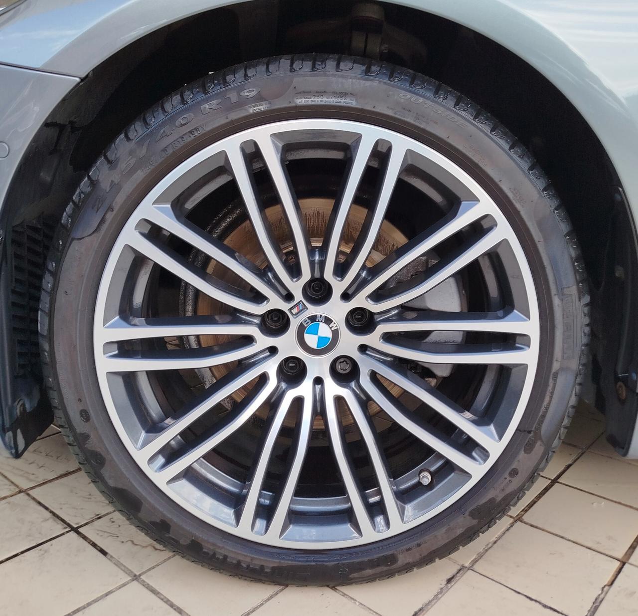 Bmw 520 520d xDrive Touring Msport