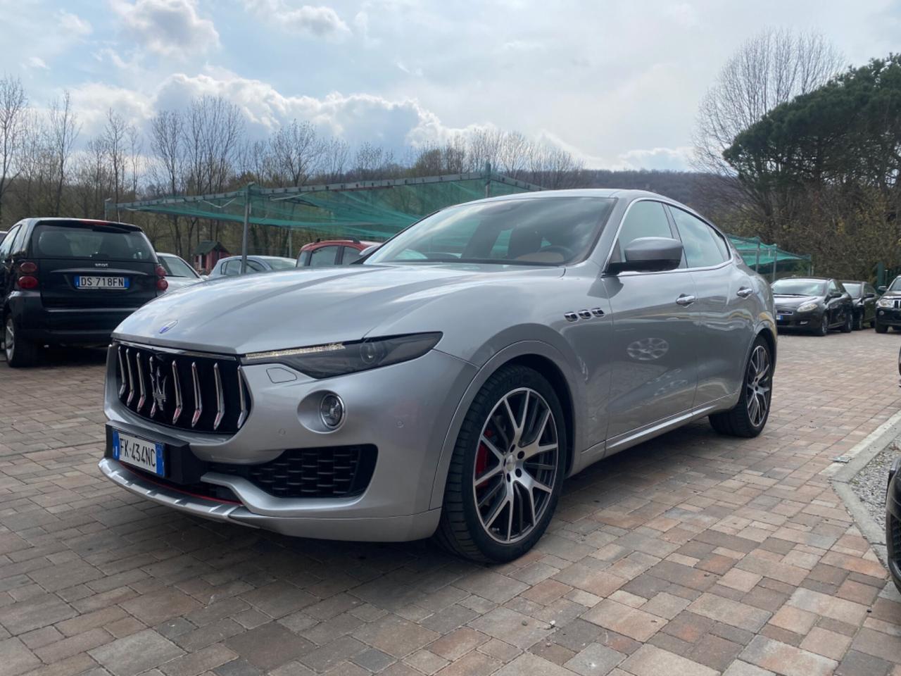 Maserati Levante V6 Diesel 275 CV AWD