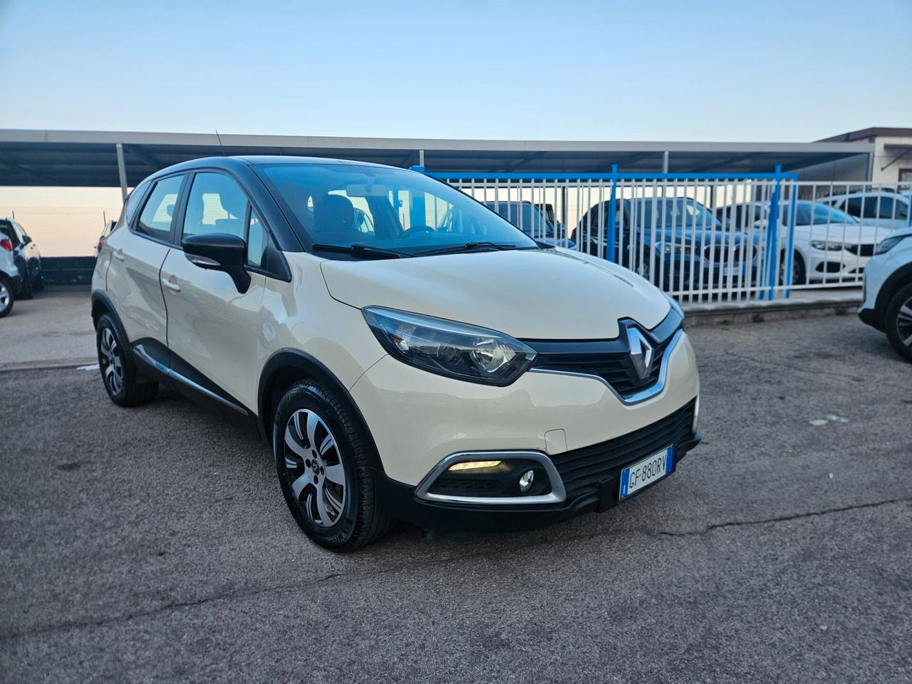 Renault Captur dCi 8V 90 CV EDC Start&Stop Energy Bose Bicolor