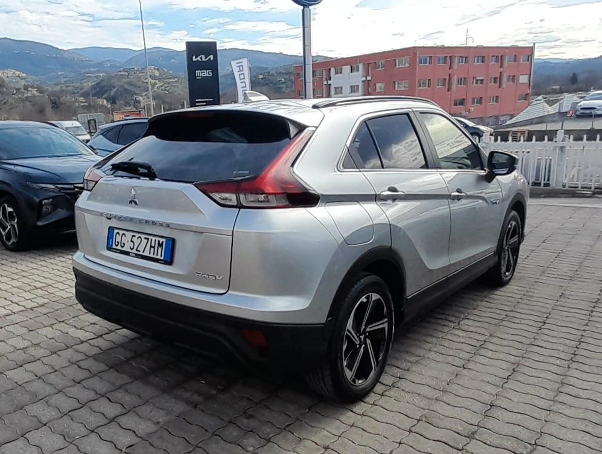 Mitsubishi Eclipse Cross Eclipse Cross 2.4 MIVEC 4WD PHEV Intense IVA ESPOSTA