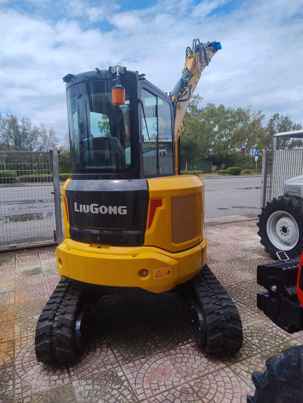 Escavatore Nuovo LiuGong 9035F (39 Quintali)