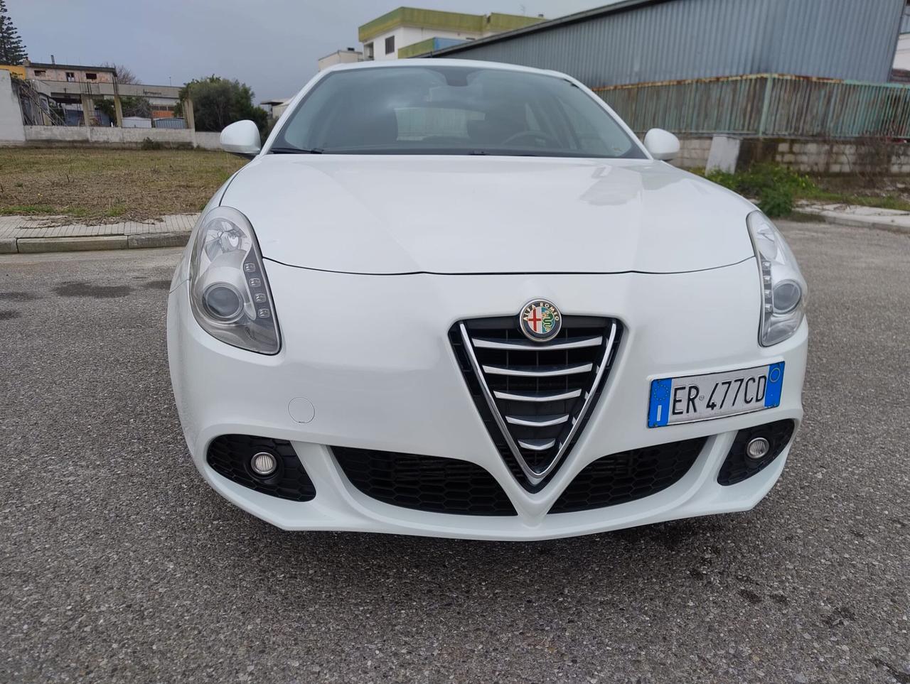 Alfa Romeo Giulietta 1.6 JTDm-2 105 CV Distinctive