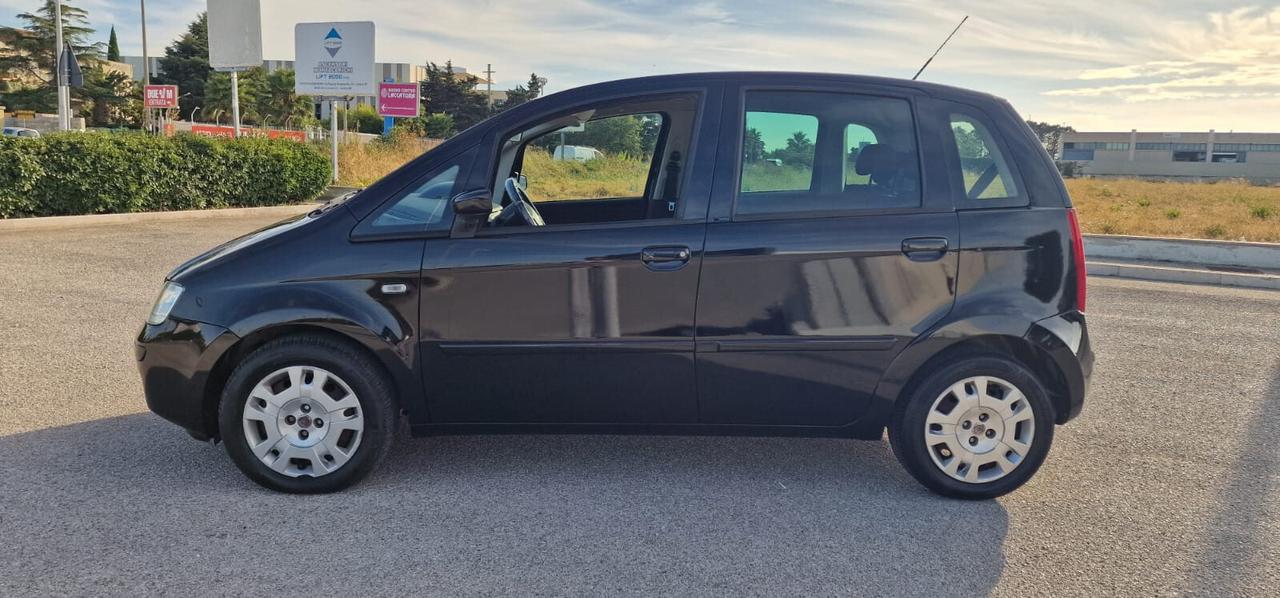 Fiat Idea 1.3 Multijet 16V 70 CV BlackEnergy