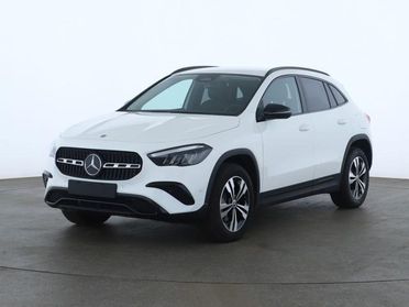 MERCEDES-BENZ GLA 180 d Automatic Progressive Advanced