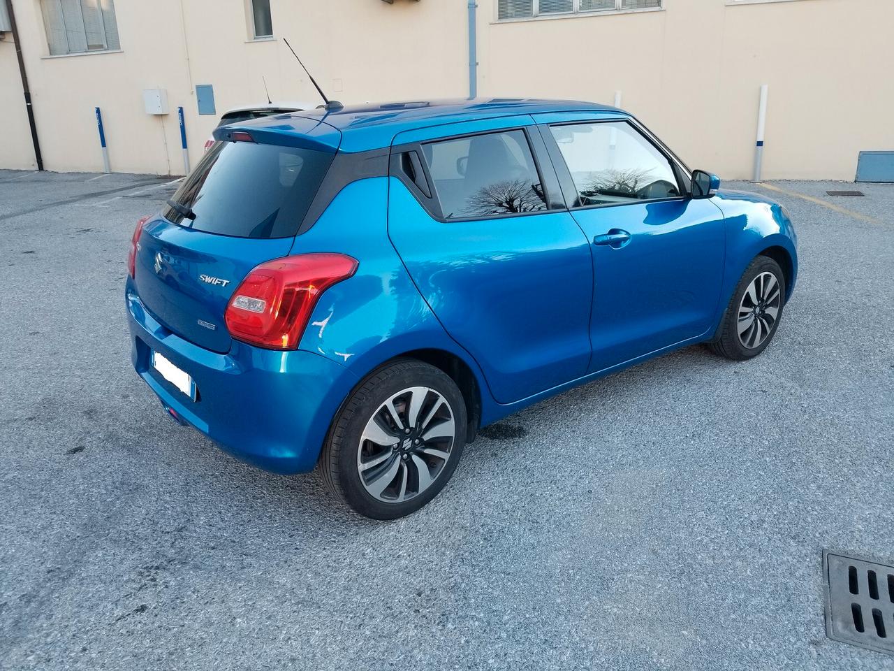 Suzuki Swift 1.0 Boosterjet Hybrid S