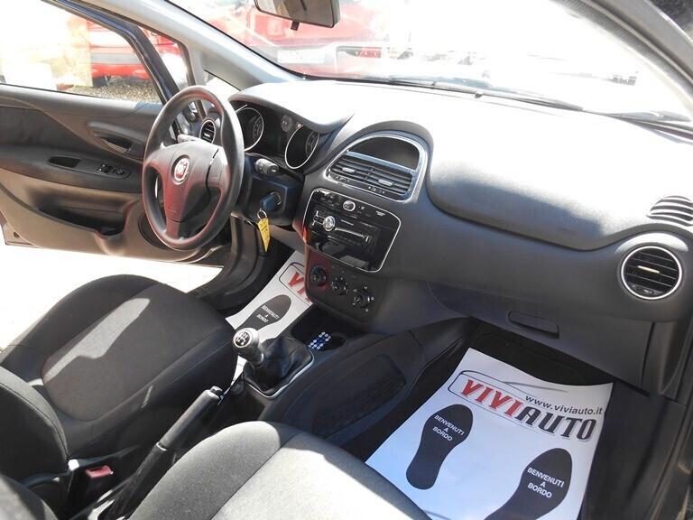 Fiat Punto 1.2 8V 5 porte Young NEOPATENTATI