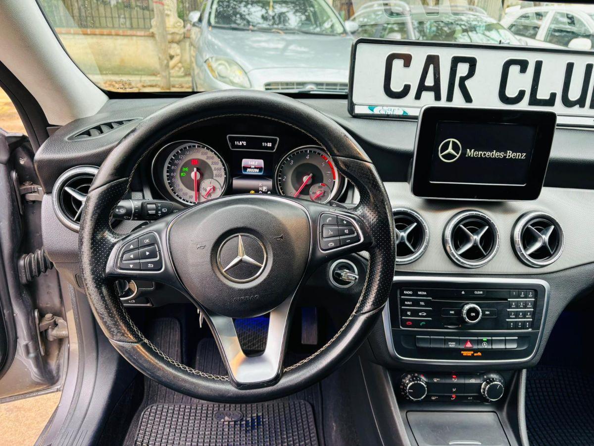 Mercedes CLA 200 d Shooting Brake S.W. Automatic Premium