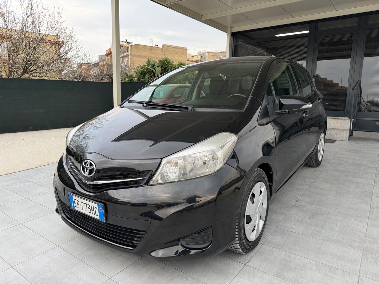 Toyota Yaris 1.4 D-4D 5 porte Active