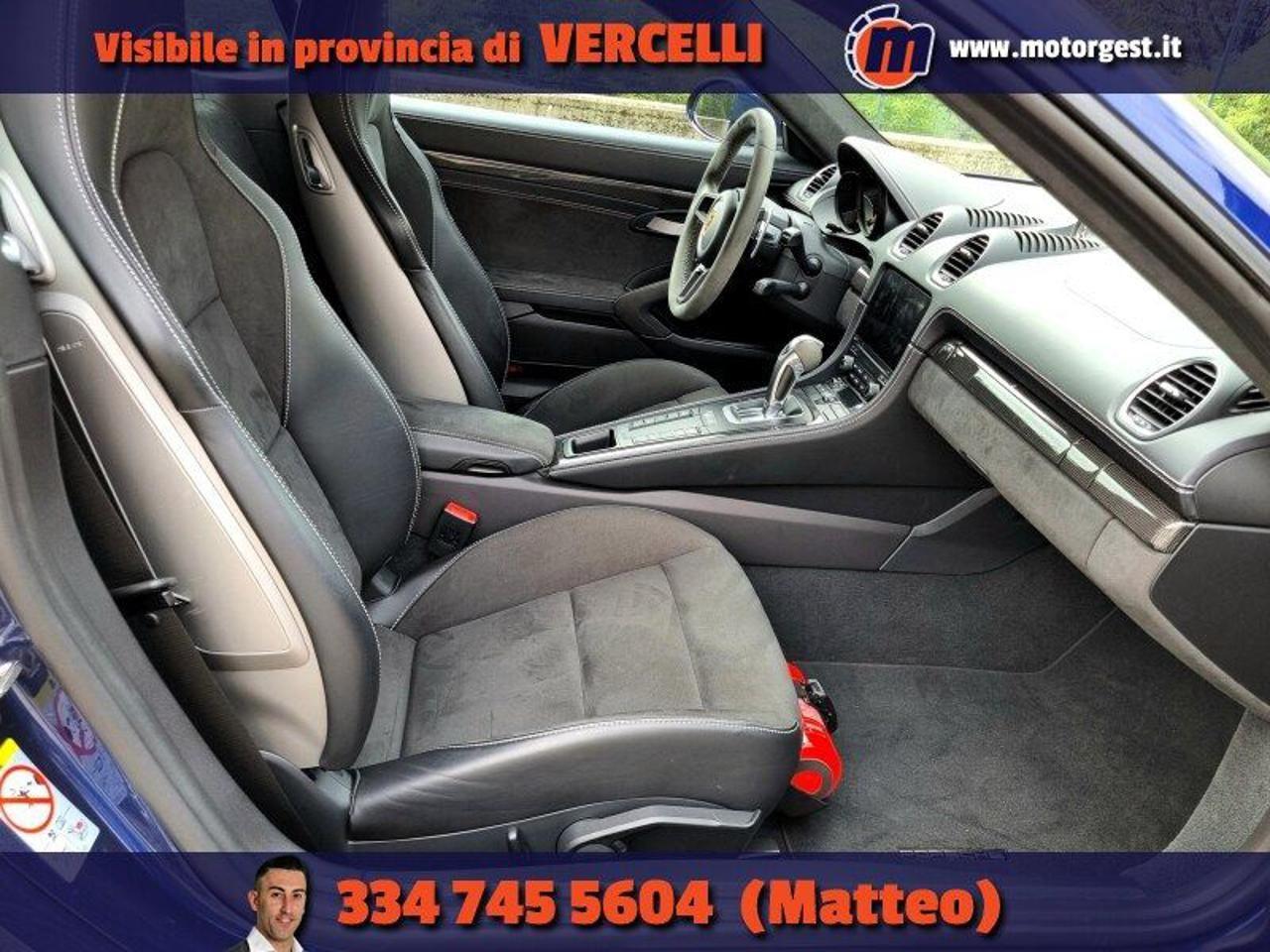 Porsche 718 Cayman GT4 PDK