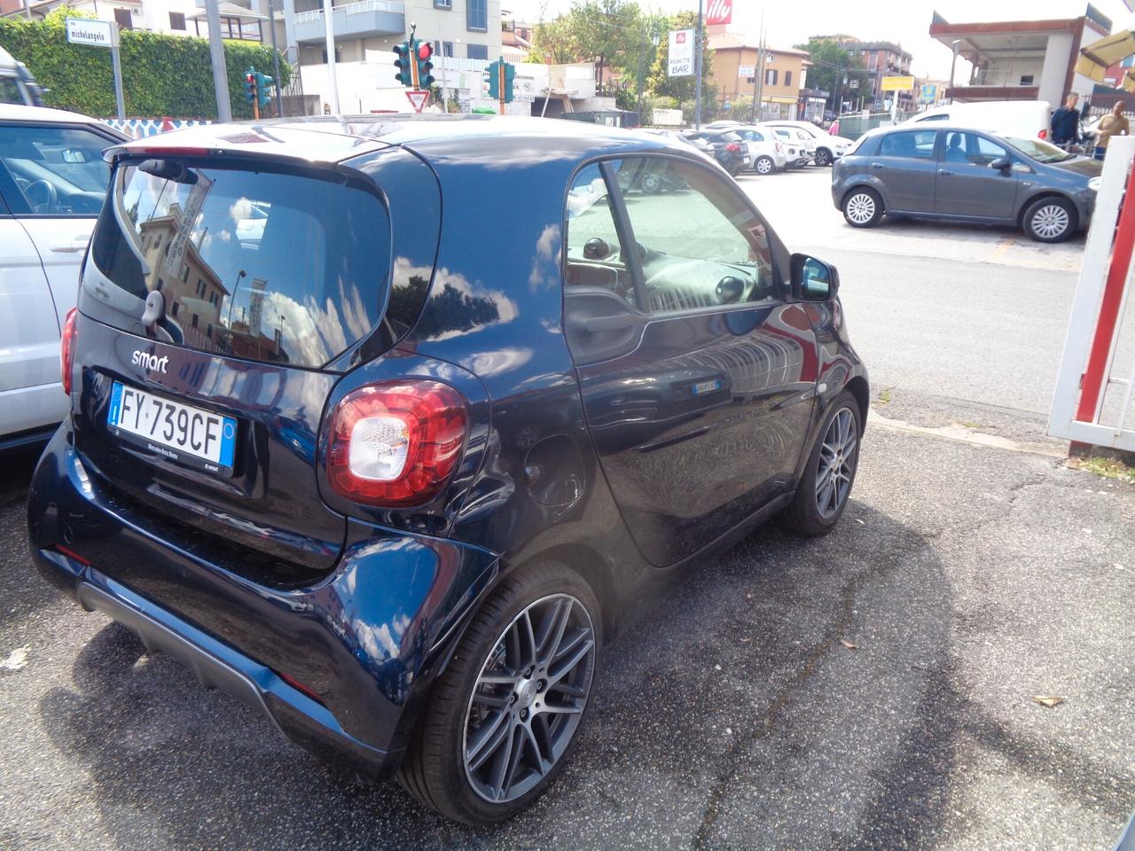 Smart ForTwo 90 0.9 Turbo BRABUS Style