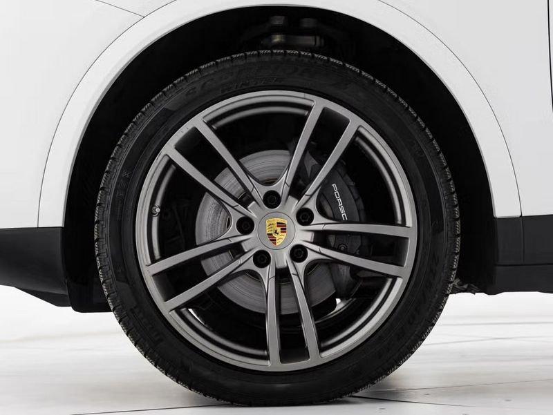 Porsche Cayenne 3.0 V6