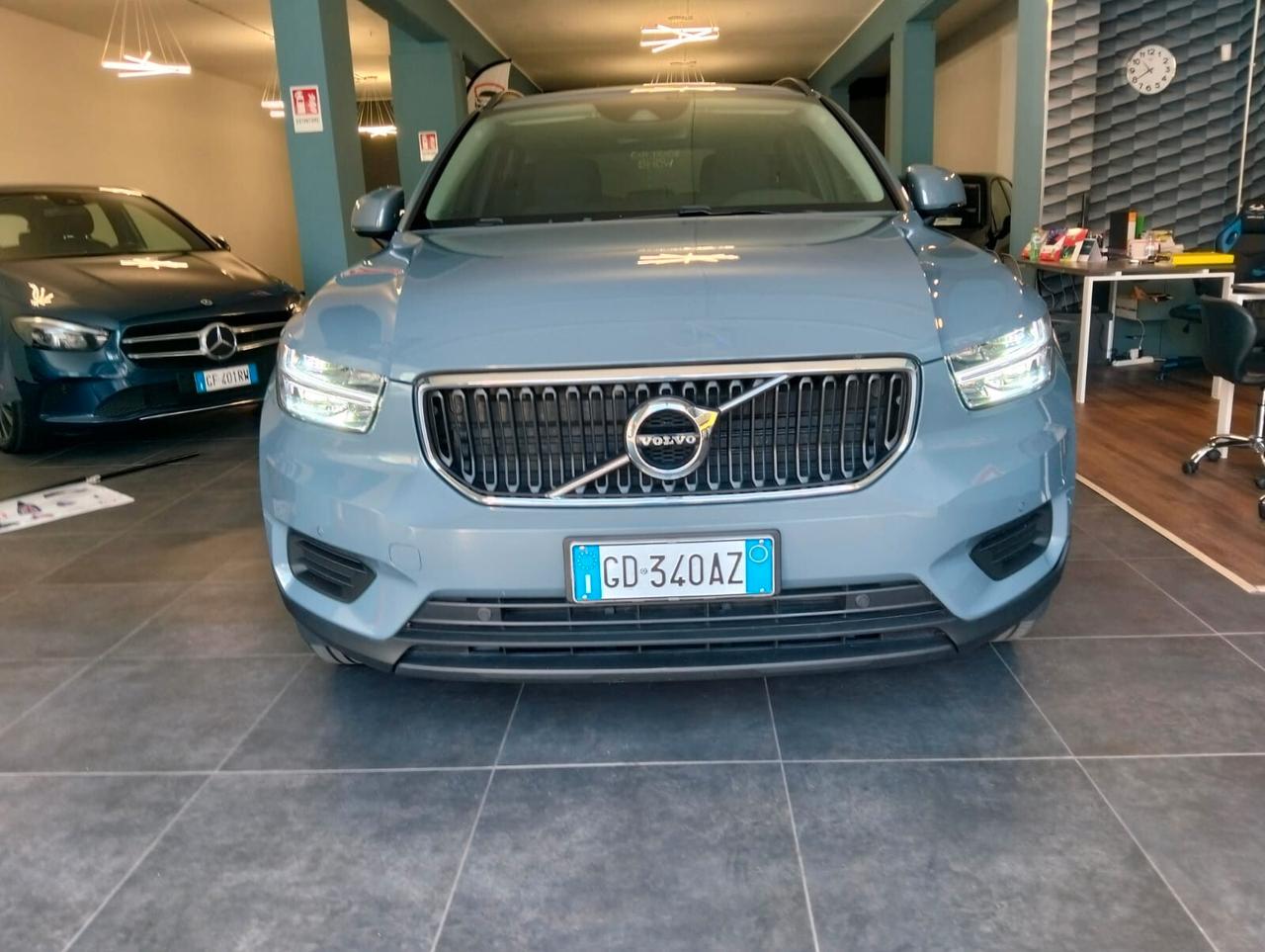 VOLVO XC40 D3 AWD GEARTONIC R-DESIGN