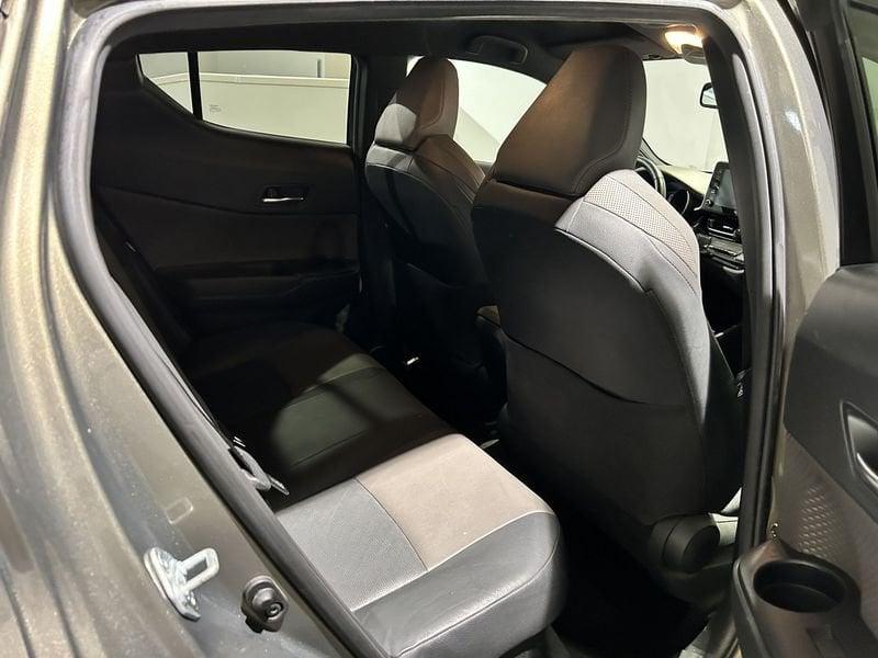 Toyota C-HR C-HR 2.0 Hybrid E-CVT Lounge