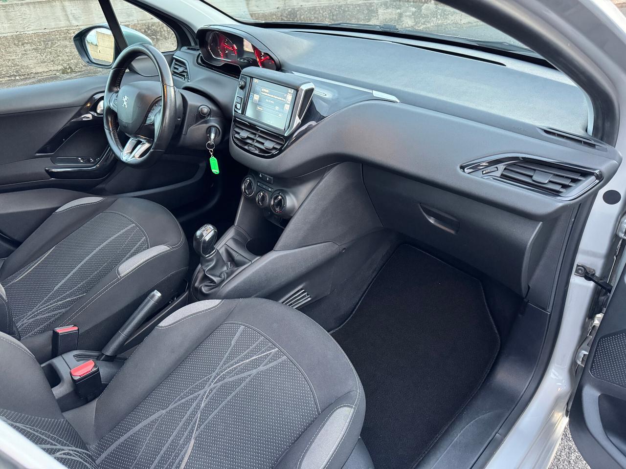 Peugeot 208 1.4 HDi 68 CV 5 porte Active