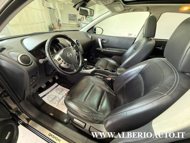 NISSAN Qashqai 2.0 dCi DPF Tekna