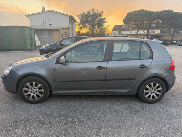 VOLKSWAGEN Golf BENZINA/GPL 1.6 5p. senza nessun lavoro da fare