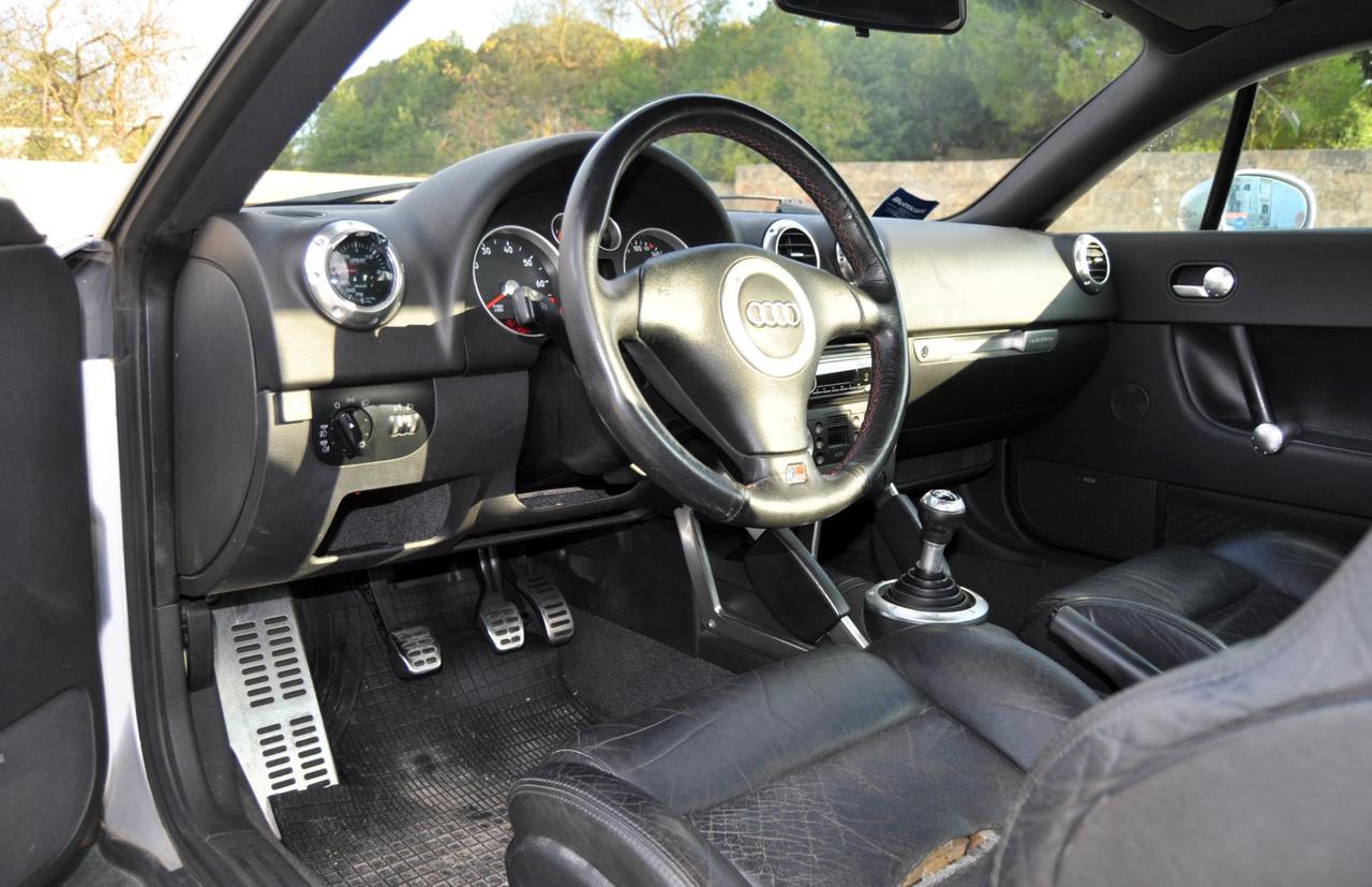 Audi TT Coupé 1.8 179 CV quattro GPL