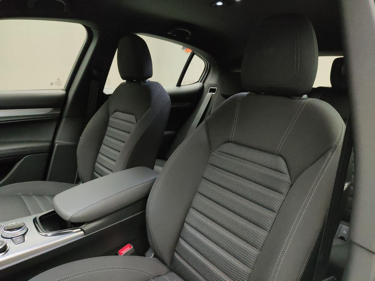 ALFA ROMEO Stelvio 2023 2.2 TD 210CV SPRINT AT8 Q4