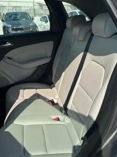 Mercedes-benz B 180 d Premium