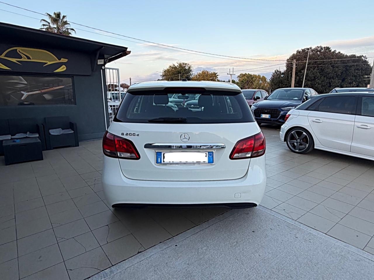Mercedes-benz B 200 d Executive Garanzia 12 Mesi