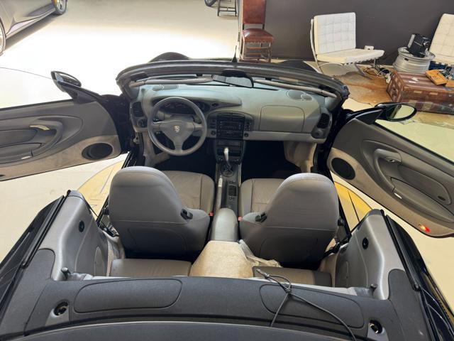 PORSCHE 911 Carrera 3.4 CABRIO / BOOK SERVICE PORSCHE