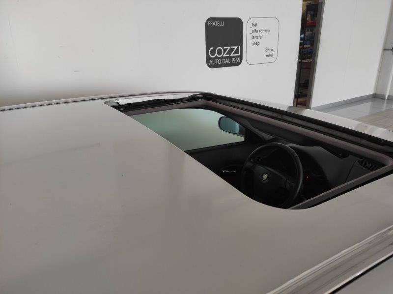 ALFA ROMEO 166 - 3.0i V6 24V cat Super Distinctive