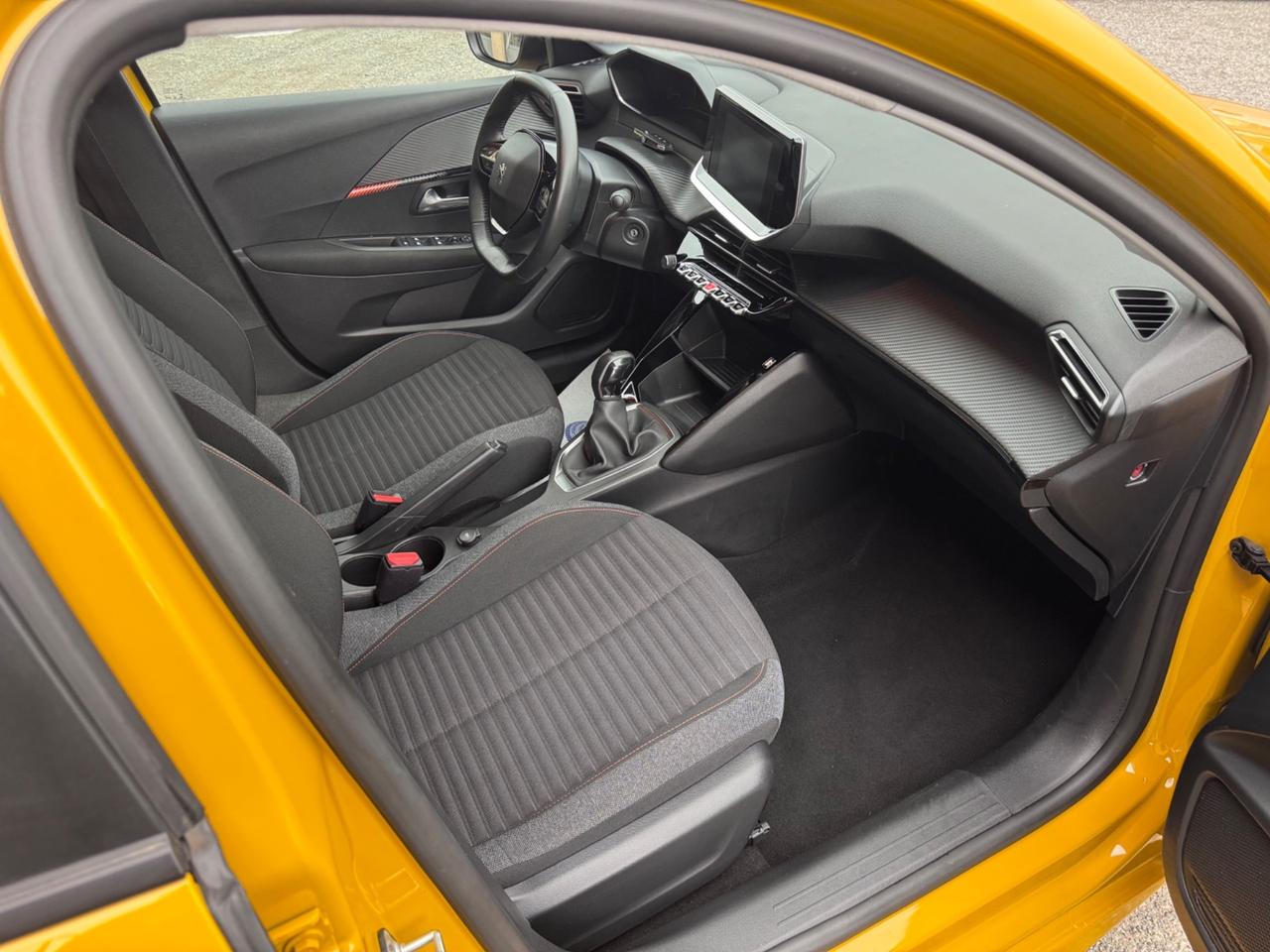 Peugeot 208 1.2 5 porte Allure