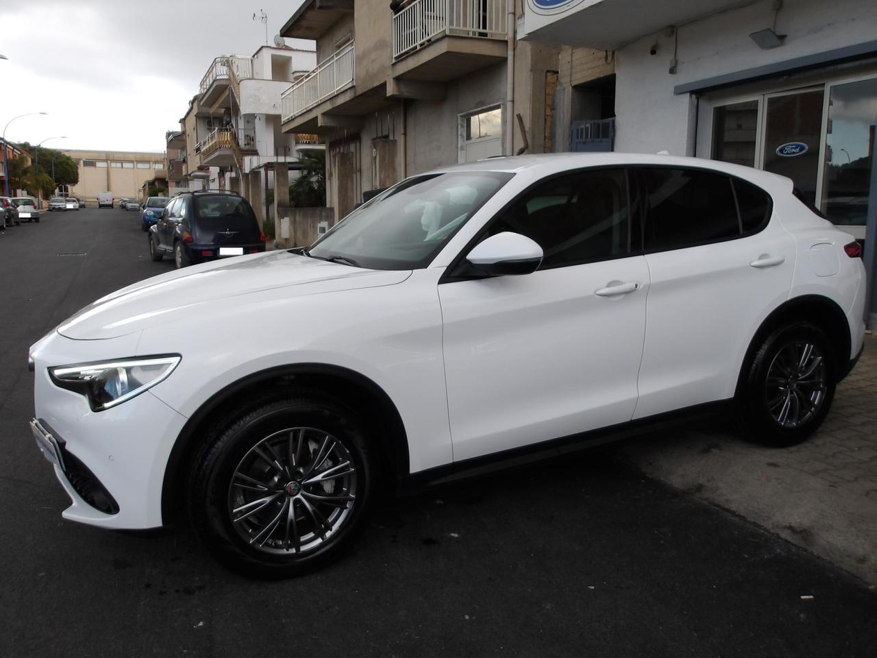 Alfa Romeo Stelvio 2.2 t Super Q4 210cv auto