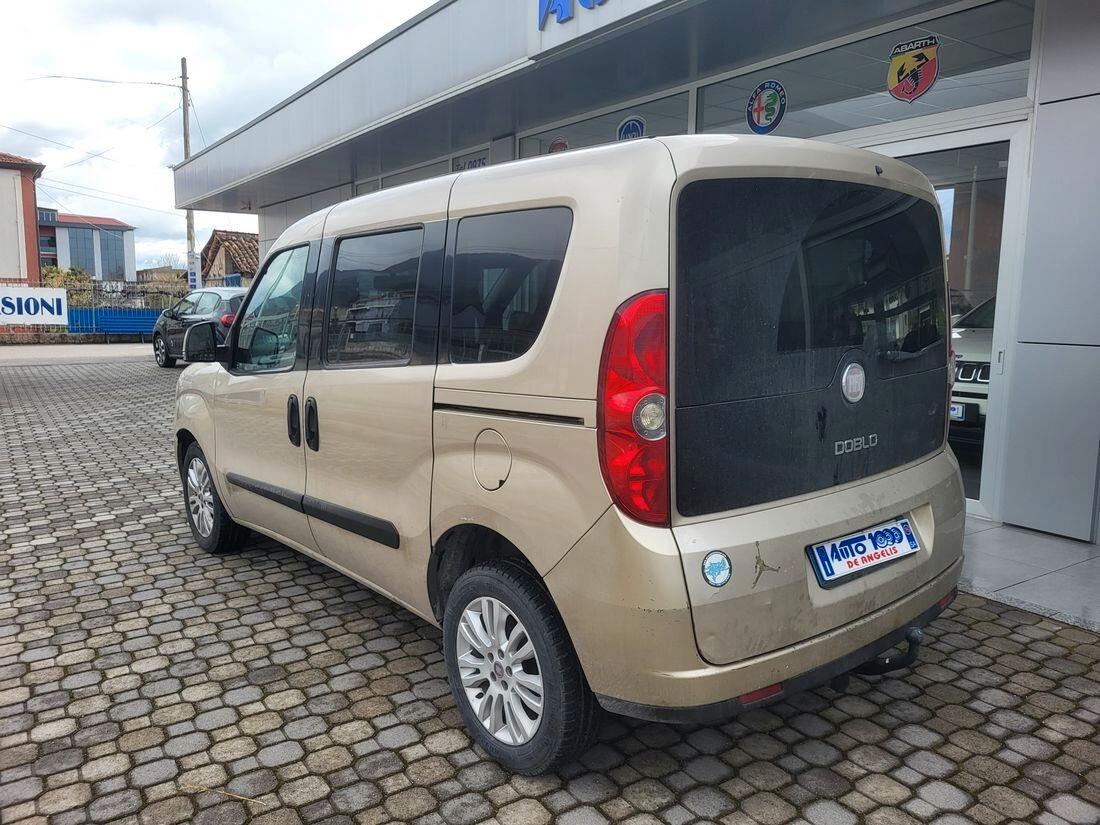 Fiat Doblo Doblò 1.6 MJT MULTIJET 5 POSTI Emotion + GANCIO TRAINO
