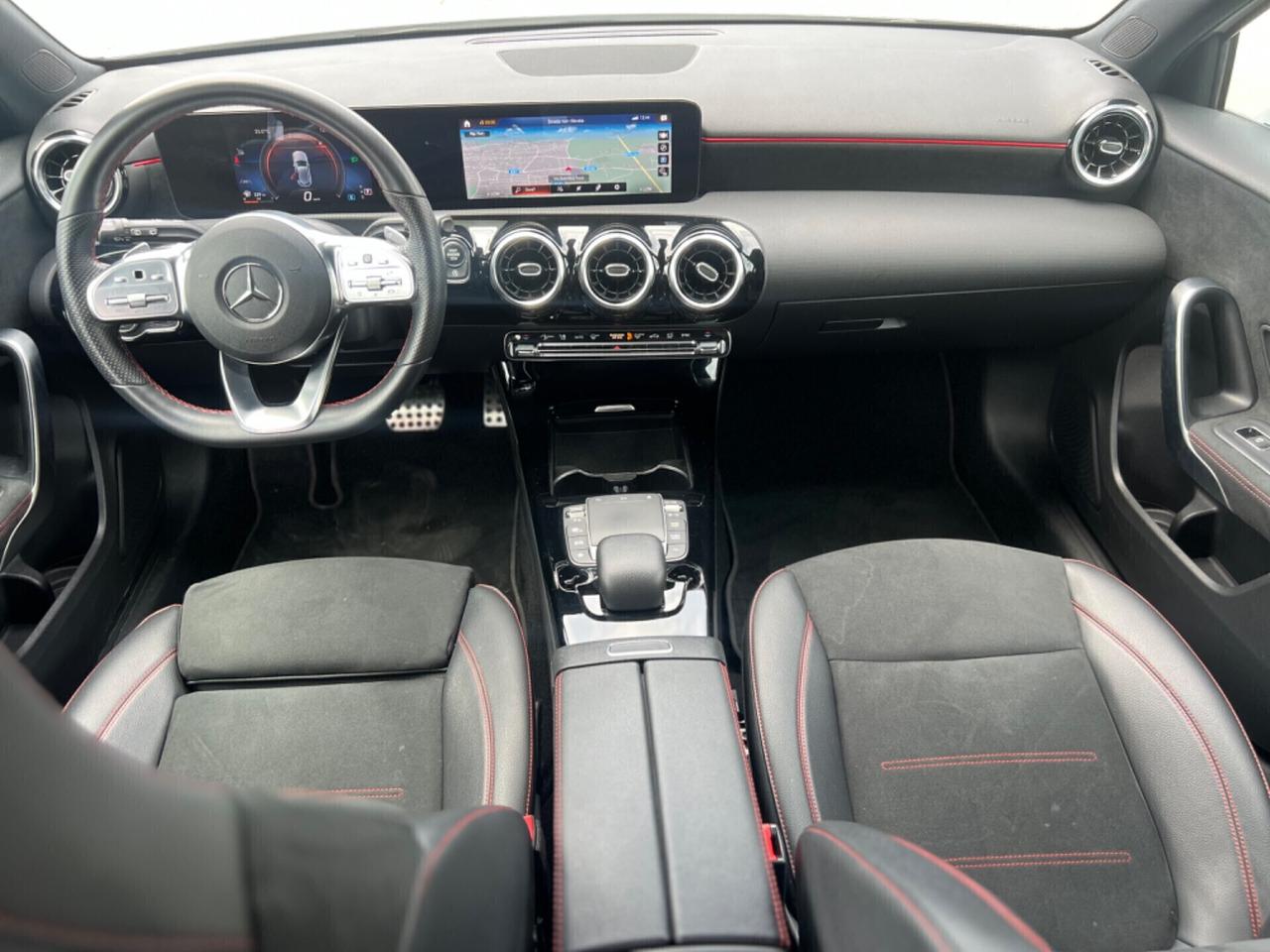 Mercedes-benz A 180d Automatic Premium AMG 2021