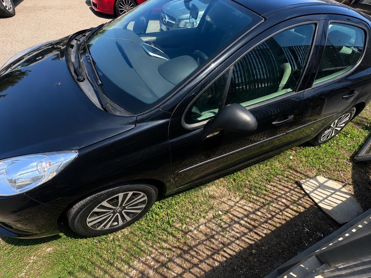 Peugeot 207 1.4 Anno 2007
