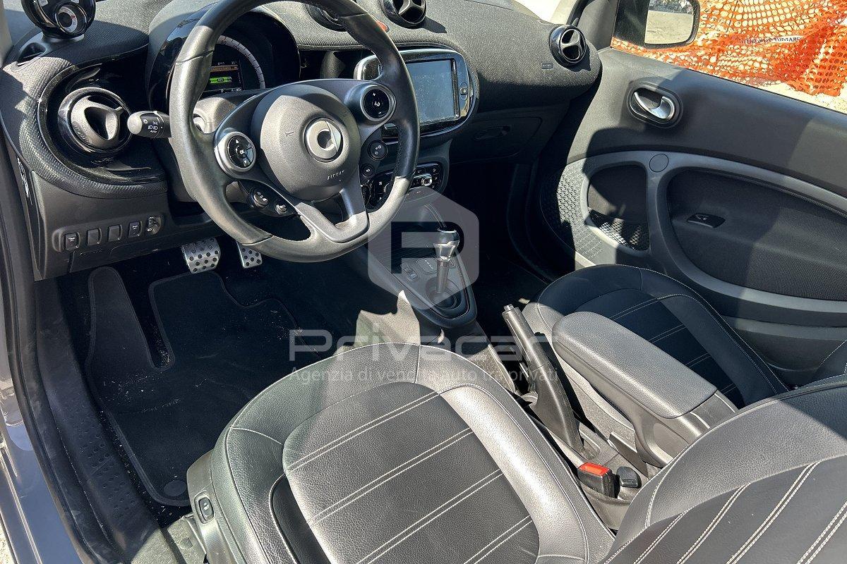SMART fortwo EQ Ushuaïa (22kW)