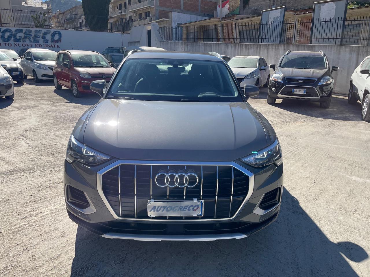 Audi Q3 35 TDI S tronic Business Advanced