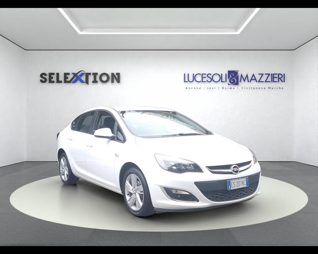 OPEL Astra 4ª serie - Astra 1.4 Turbo 140CV 4 porte Elective Fleet