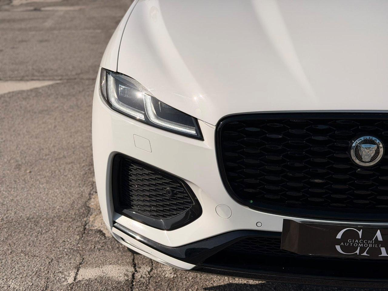 Jaguar F-Pace 2.0d i4 mhev R-Dynamic SE awd 204cv auto